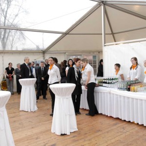 Zakončení apsidou - párty stany od AB Party